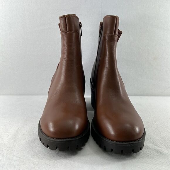 Bella Vita Connery Lug Chelsea Booties Camel Burnished size 10 M - Picture 2 of 8